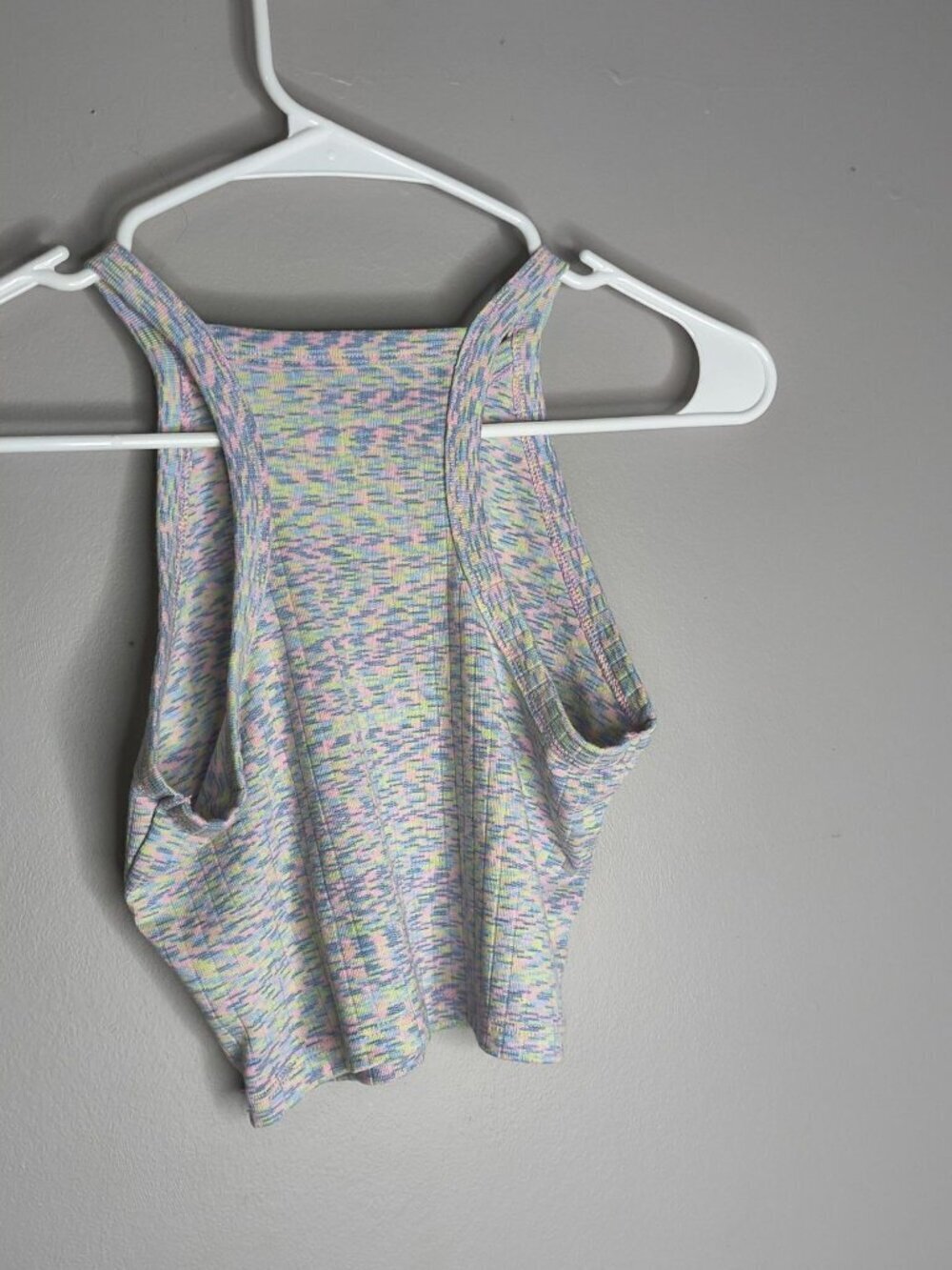 American Eagle Multi Color Ribbed Cropped Tank Size Medium Textured Pattern - Picture 4 of 9